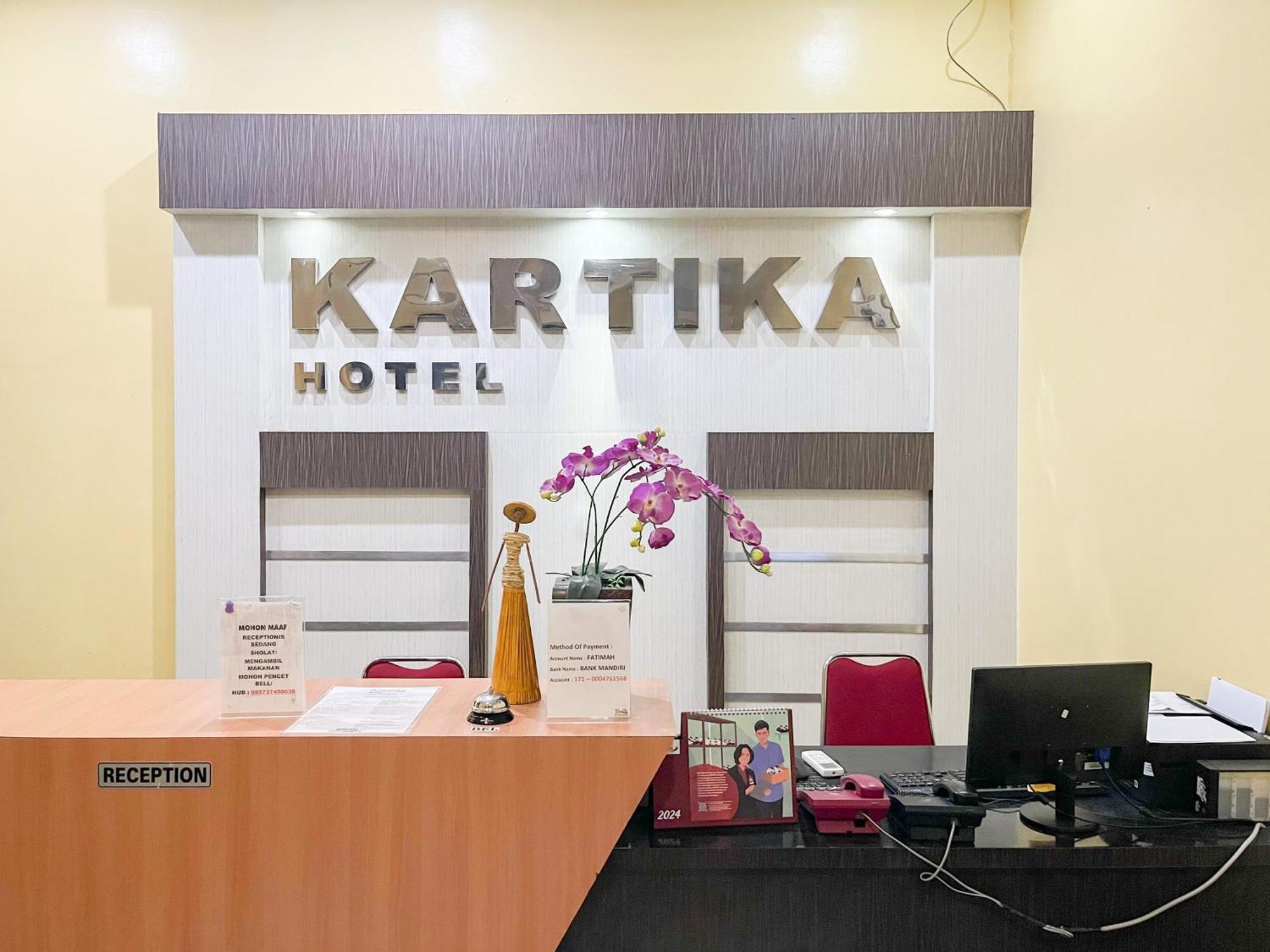 Kartika Hotel Syariah Pacitan Mitra Reddoorz Extérieur photo
